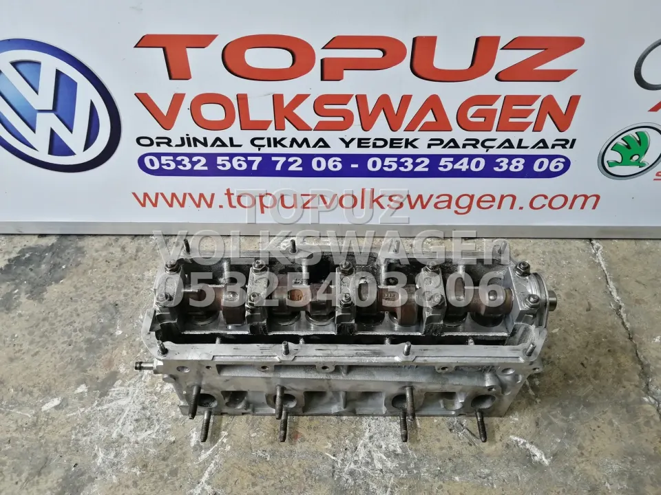 Volkswagen Bora 8 Valf 1.6 Benzinli AKL Motor Çıkma Silindir Kapağı