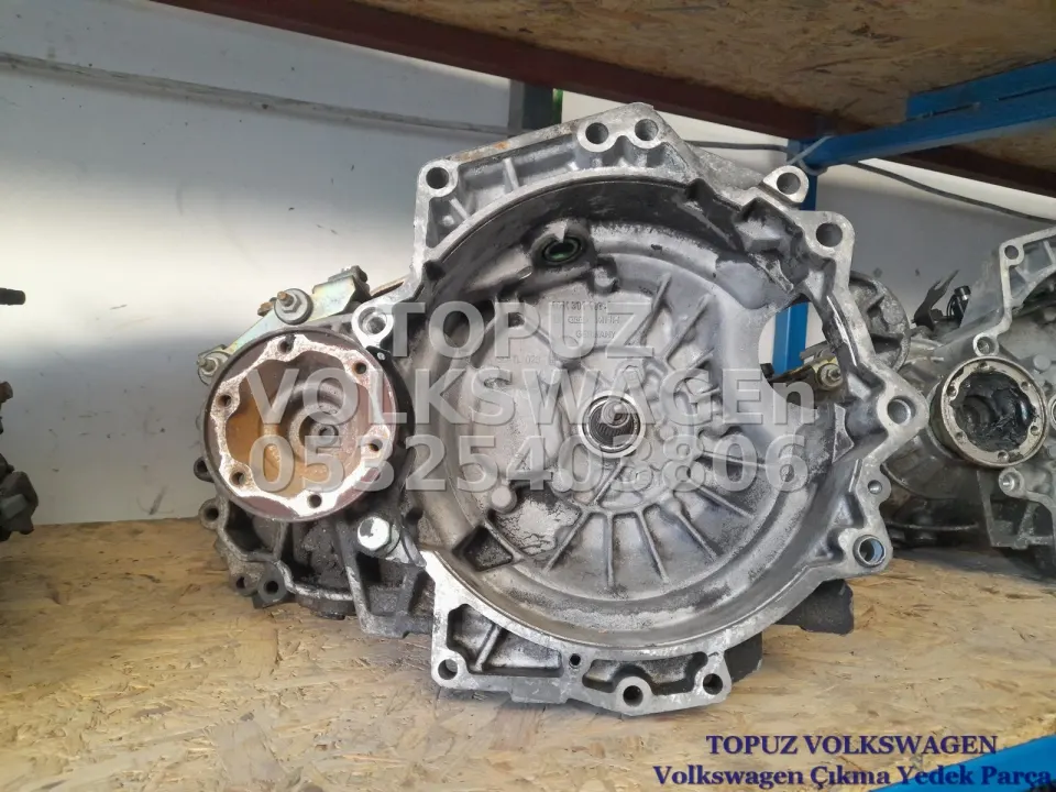 VOLKSWAGEN BORA BENZİNLİ MANUEL ŞANZIMAN 1.6 SR 8 VALF AKL AEH BCB BFQ MOTOR ÇIKMA ORJİNAL 5 VİTES